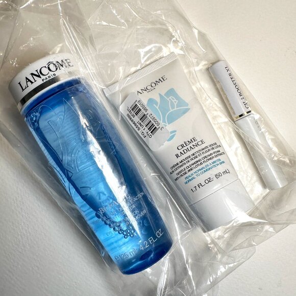 Lancôme 3-Piece Skincare & Makeup Set: Bi-Facil, Crème Radiance & Cils Booster - Picture 2 of 4